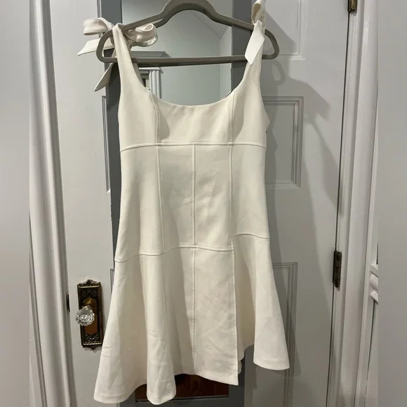 cinq a sept | Dresses | Cinq A Sept White Mini Dress | Poshmark